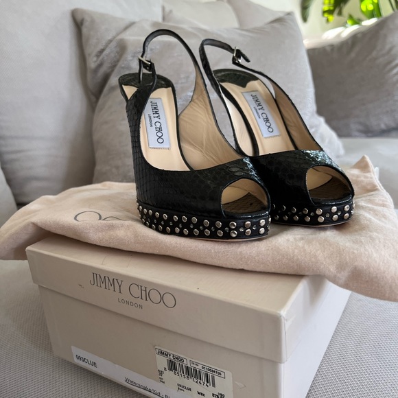 Jimmy choo black peep toe pumps size 37 fits size 7 worn twice - Picture 3 of 6